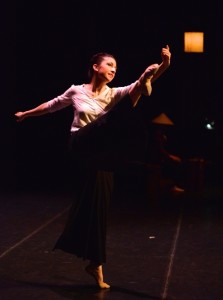 GinDance.TheTeller